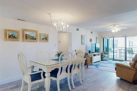 Condominio en venta en New Smyrna Beach, Florida, 2 dormitorios, 87.7 m2 № 1797159 - foto 2