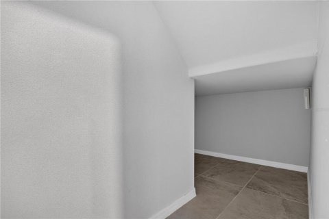 Casa en venta en Winter Garden, Florida, 4 dormitorios, 237.83 m2 № 2385783 - foto 12