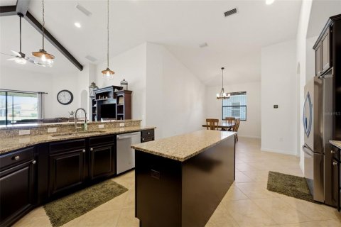 Casa en venta en Bradenton, Florida, 4 dormitorios, 256.13 m2 № 2151625 - foto 21