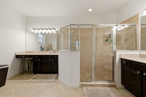 Casa en venta en Bradenton, Florida, 4 dormitorios, 256.13 m2 № 2151625 - foto 25