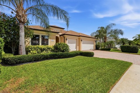 Casa en venta en Bradenton, Florida, 4 dormitorios, 256.13 m2 № 2151625 - foto 4