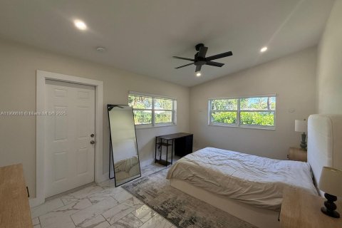 Купить виллу или дом в Дания-Бич, Флорида 4 спальни, 166.76м2, № 1957210 - фото 21