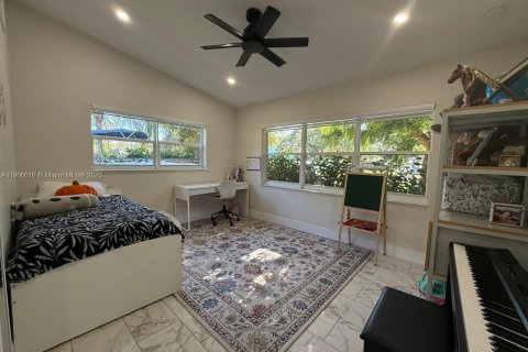 Купить виллу или дом в Дания-Бич, Флорида 4 спальни, 166.76м2, № 1957210 - фото 16