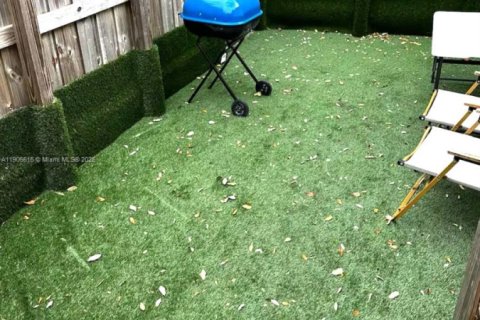 Купить виллу или дом в Дания-Бич, Флорида 4 спальни, 166.76м2, № 1957210 - фото 27