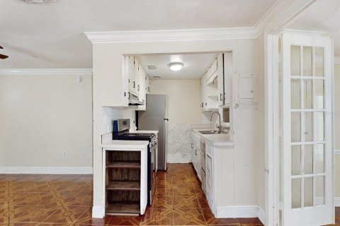 Villa ou maison à vendre à Fruitland Park, Floride: 3 chambres, 134.52 m2 № 2123572 - photo 5
