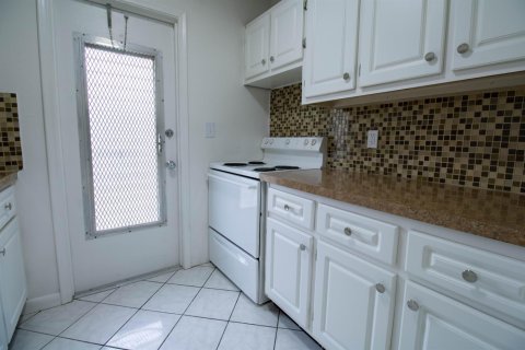 Appartement à louer à Hollywood, Floride: 1 chambre № 2154540 - photo 7
