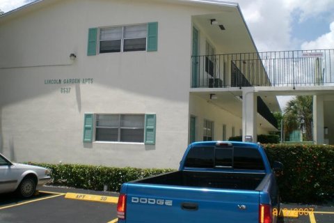 Appartement à louer à Hollywood, Floride: 1 chambre № 2154540 - photo 13