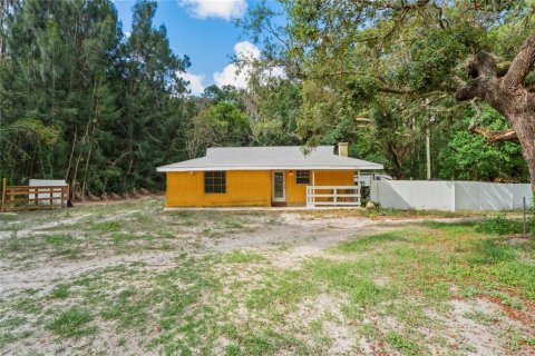 House in Port Richey, Florida 2 bedrooms, 81.66 sq.m. № 1737137 - photo 1