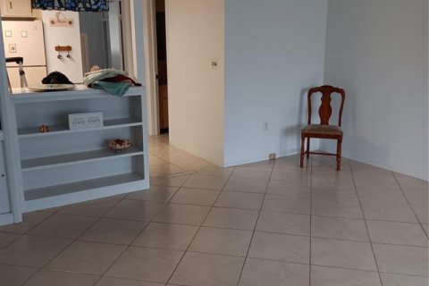Condo in Pompano Beach, Florida, 1 bedroom  № 2086337 - photo 5