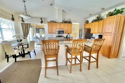 House in Palmetto, Florida 4 bedrooms, 230.77 sq.m. № 1898798 - photo 30