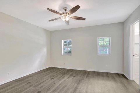 Townhouse in Coral Springs, Florida 3 bedrooms, 139.35 sq.m. № 2402428 - photo 13