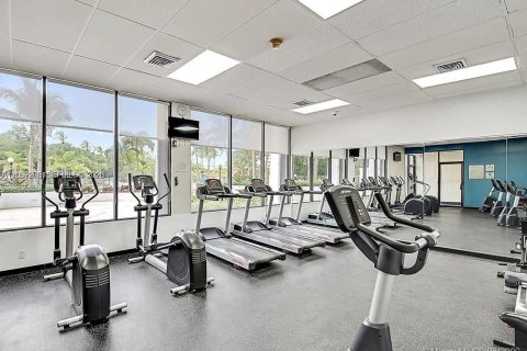 Copropriété à louer à Sunny Isles Beach, Floride: 2 chambres, 123.65 m2 № 2188306 - photo 11