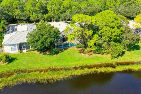 House in University Park, Florida 3 bedrooms, 205.87 sq.m. № 1386986 - photo 5