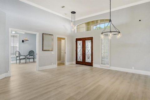 House in University Park, Florida 3 bedrooms, 205.87 sq.m. № 1386986 - photo 16