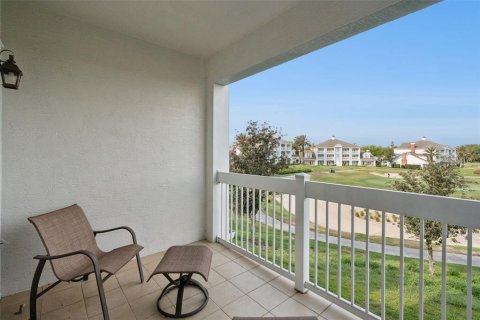 Condo in Four Corners, Florida, 3 bedrooms  № 2204517 - photo 3