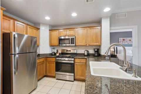 Condo in Four Corners, Florida, 3 bedrooms  № 2204517 - photo 15
