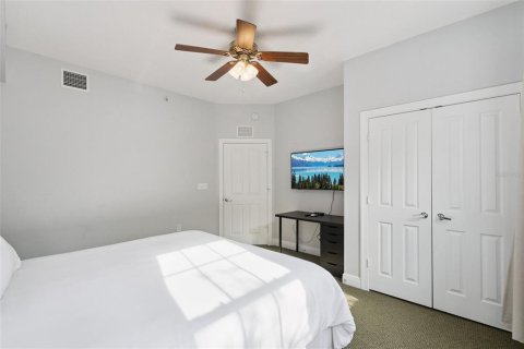 Condo in Four Corners, Florida, 3 bedrooms  № 2204517 - photo 20