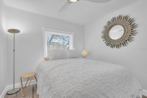 Townhouse in Dunedin, Florida 3 bedrooms, 123.1 sq.m. № 1597644 - photo 24