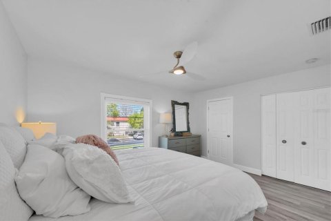 Townhouse in Dunedin, Florida 3 bedrooms, 123.1 sq.m. № 1597644 - photo 20