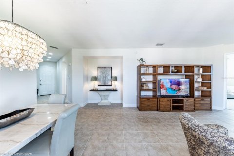 Copropriété à louer à Punta Gorda, Floride: 2 chambres, 183.76 m2 № 1393108 - photo 12