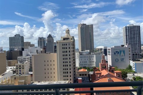 Copropriété à louer à Miami, Floride: 2 chambres, 96.25 m2 № 1968919 - photo 6