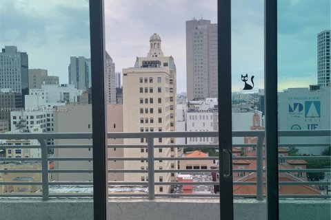 Copropriété à louer à Miami, Floride: 2 chambres, 96.25 m2 № 1968919 - photo 5