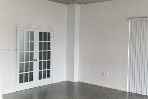 Copropriété à louer à Miami, Floride: 2 chambres, 96.25 m2 № 1968919 - photo 10