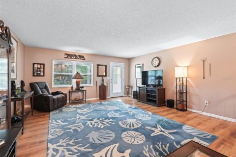 Adosado en venta en Ocala, Florida, 2 dormitorios, 163.88 m2 № 1613318 - foto 6