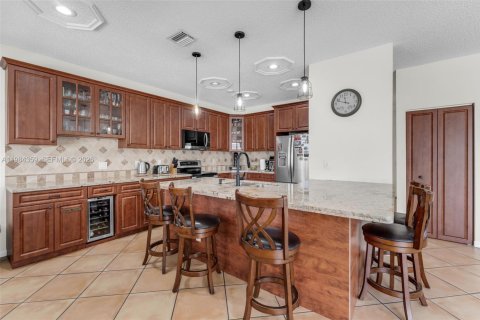 Casa en venta en Weston, Florida, 4 dormitorios, 211.26 m2 № 2045510 - foto 9