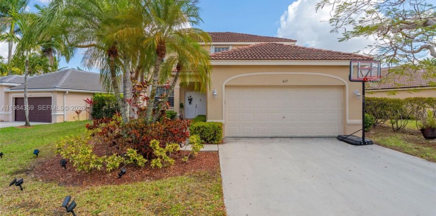 Casa en Weston, Florida 4 dormitorios, 211.26 m2 № 2045510