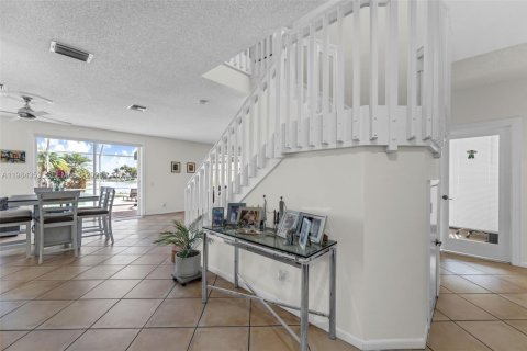 Casa en venta en Weston, Florida, 4 dormitorios, 211.26 m2 № 2045510 - foto 6