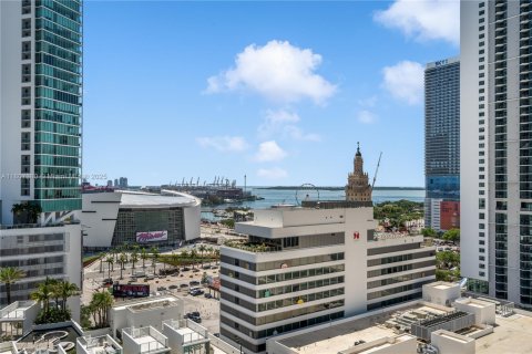 Купить кондоминиум в Майами, Флорида 2 спальни, 144.83м2, № 1748936 - фото 21