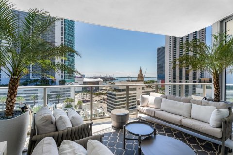 Купить кондоминиум в Майами, Флорида 2 спальни, 144.83м2, № 1748936 - фото 1