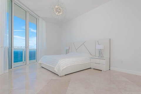 Снять в аренду кондоминиум в Санни-Айлс-Бич, Флорида 3 спальни, 216.18м2, № 1992327 - фото 17