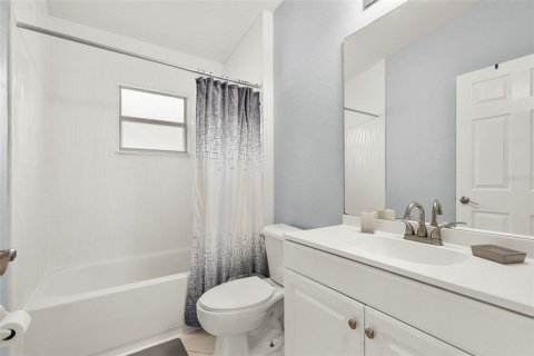 Casa en venta en Davenport, Florida, 4 dormitorios, 184.32 m2 № 2156780 - foto 30
