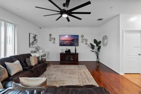 Casa en venta en Orlando, Florida, 4 dormitorios, 267.56 m2 № 1677639 - foto 30