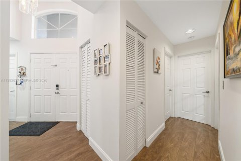 Casa en alquiler en Weston, Florida, 3 dormitorios, 128.3 m2 № 2055601 - foto 5