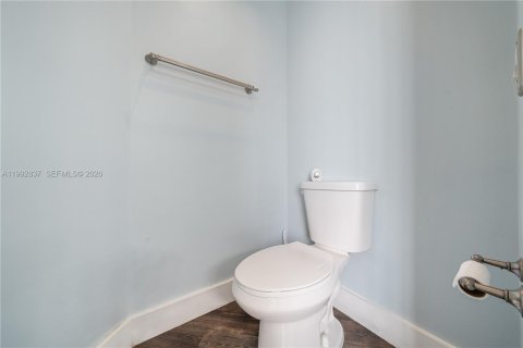 Casa en alquiler en Weston, Florida, 3 dormitorios, 128.3 m2 № 2055601 - foto 23