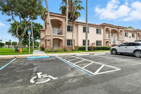 Copropriété à louer à Homestead, Floride: 3 chambres, 102.1 m2 № 2013787 - photo 17