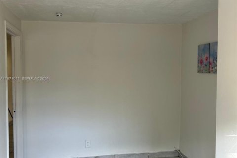 Casa en alquiler en Fort Lauderdale, Florida, 2 dormitorios, 65.03 m2 № 2033708 - foto 9