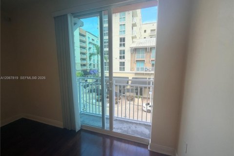 Copropriété à louer à Miami, Floride: 1 chambre, 64.2 m2 № 2292826 - photo 2
