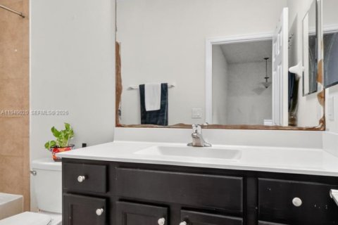 Touwnhouse à vendre à Homestead, Floride: 3 chambres, 154.12 m2 № 2004843 - photo 24