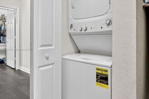 Touwnhouse à vendre à Homestead, Floride: 3 chambres, 154.12 m2 № 2004843 - photo 26