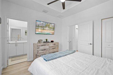 Купить таунхаус в Майами, Флорида 3 спальни, 123.37м2, № 2027872 - фото 21