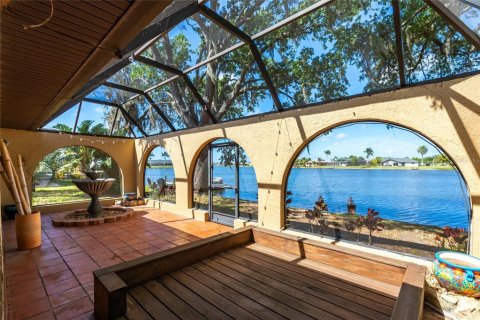 Купить виллу или дом в Лейк Сази, Флорида 7 комнат, 167.6м2, № 1622947 - фото 26
