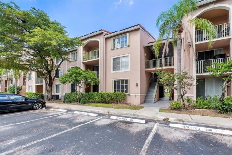 Condo in Miramar, Florida, 2 bedrooms № 1948663