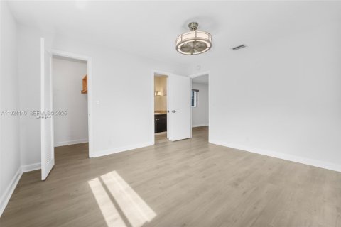 Casa en venta en Plantation, Florida, 2 dormitorios, 144.93 m2 № 1982807 - foto 22