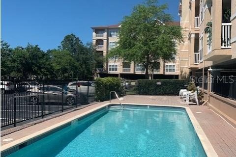Condo in Clearwater, Florida, 1 bedroom  № 1520091 - photo 1