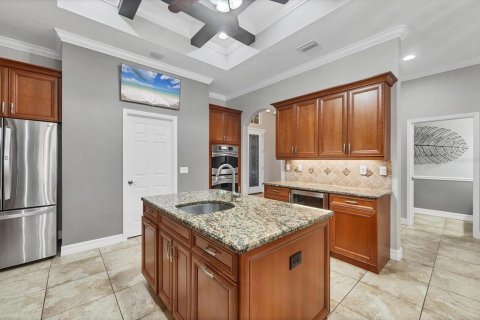 House in Bradenton, Florida 4 bedrooms, 299.61 sq.m. № 1749669 - photo 16
