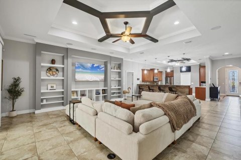 House in Bradenton, Florida 4 bedrooms, 299.61 sq.m. № 1749669 - photo 13